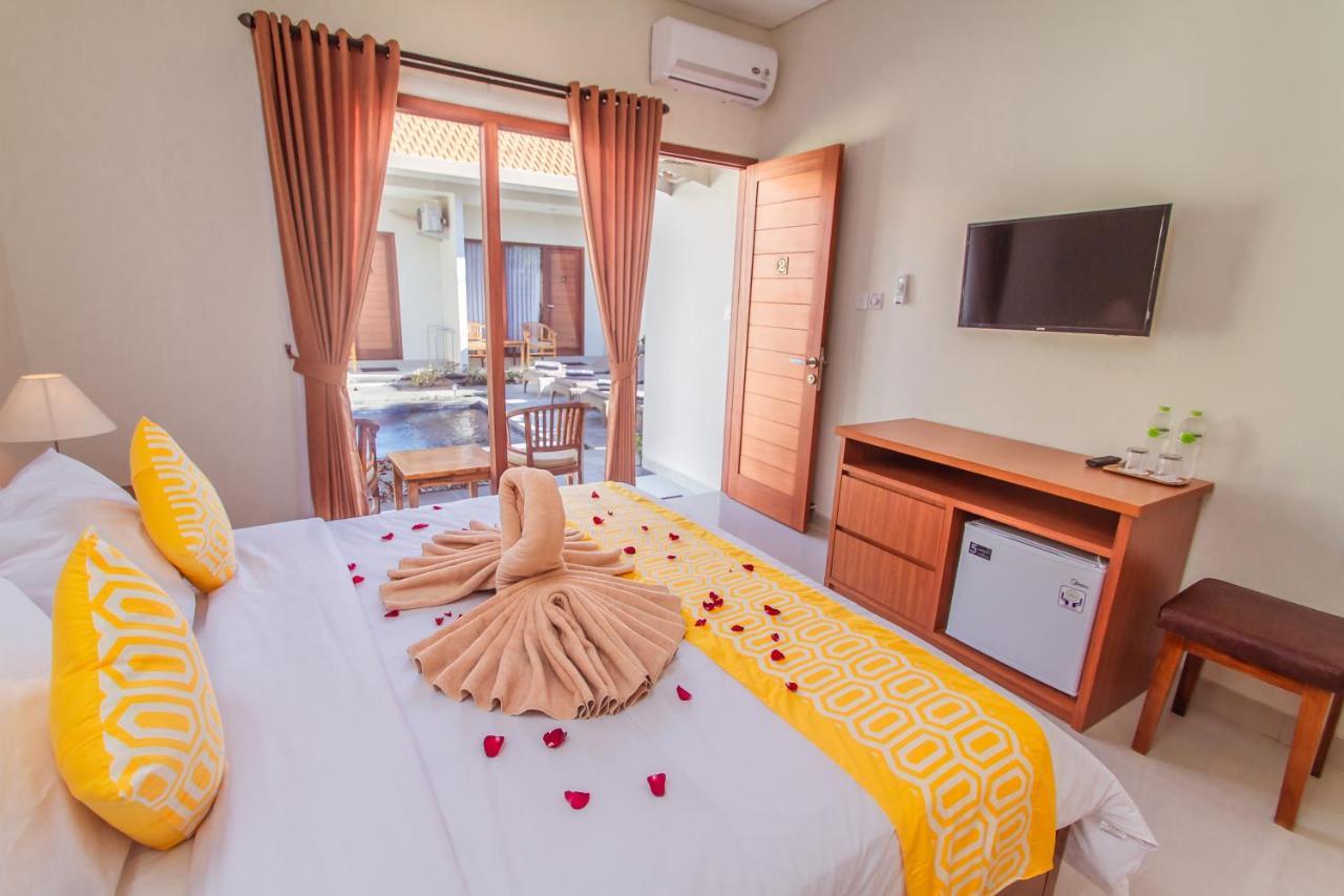 Отель Cening Ayu Sanur Экстерьер фото