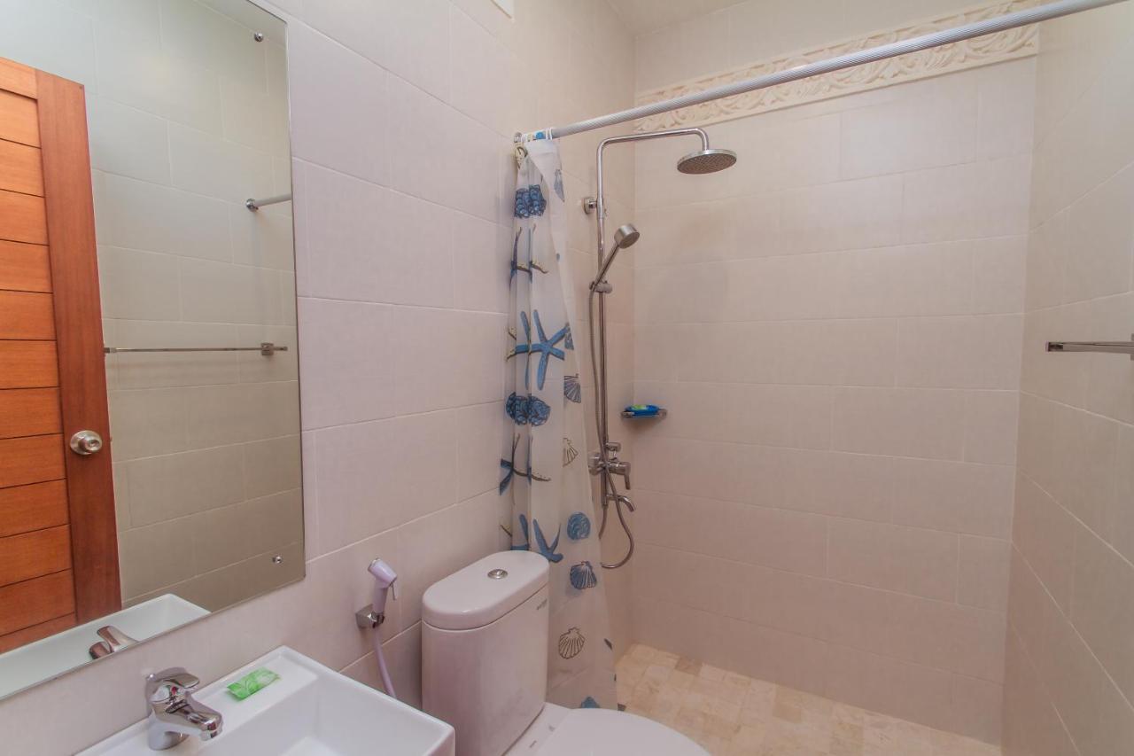 Отель Cening Ayu Sanur Экстерьер фото